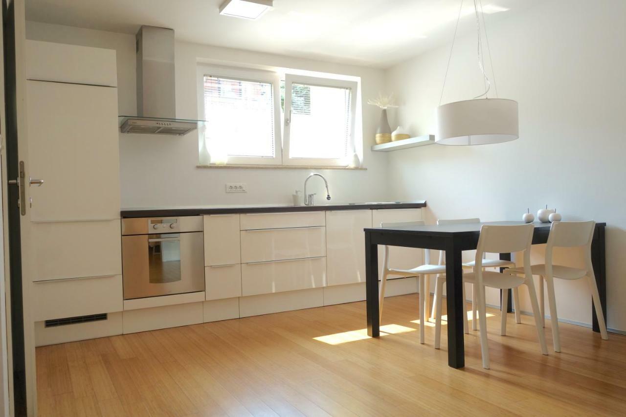 Sensei Apartment Любляна Экстерьер фото